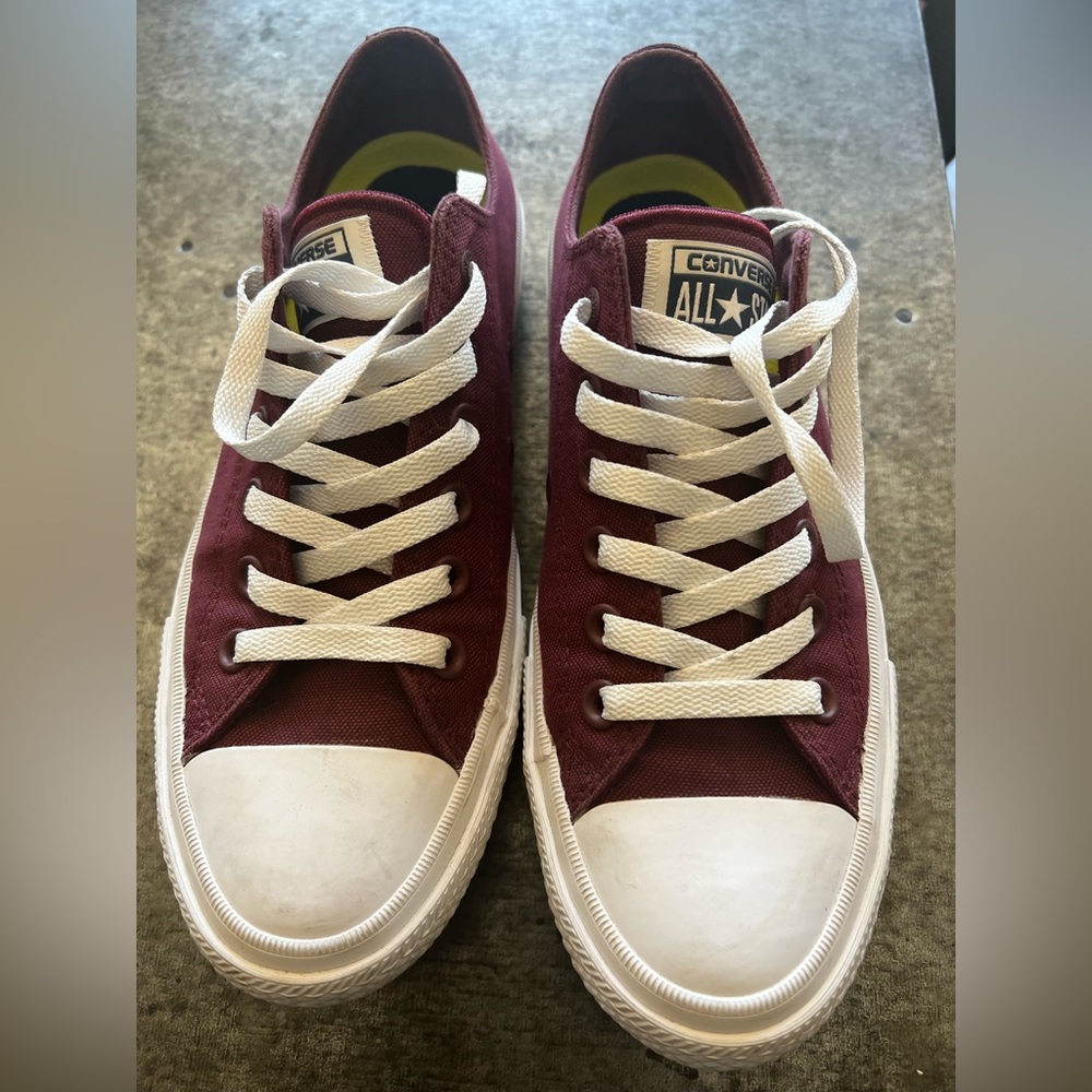 Converse with Lunarlon Women’s Maroon Size 8